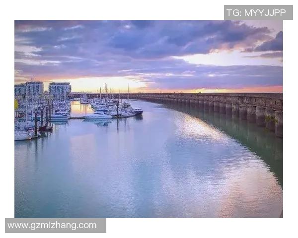布莱顿周边旅游推荐：探索海滨城市的历史魅力与自然风光