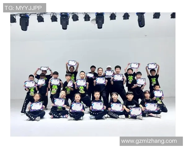 重庆街舞队心理素质排名第六引发热议展现团队精神与实力的完美结合