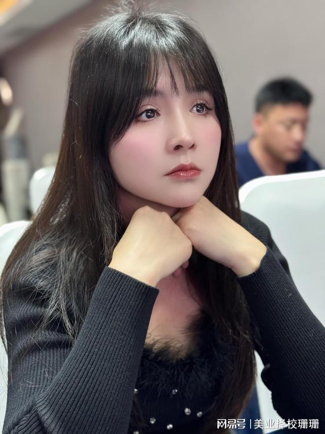 金年会-金字招牌揭秘皮肤办理的奥妙：为什么它是你斑斓肌肤的必备之选(图1)