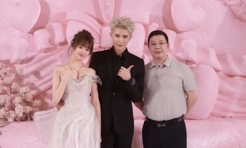 jinnianhui金年会官网心动私语丝绒情书新品公布会在郑州举办(图3)